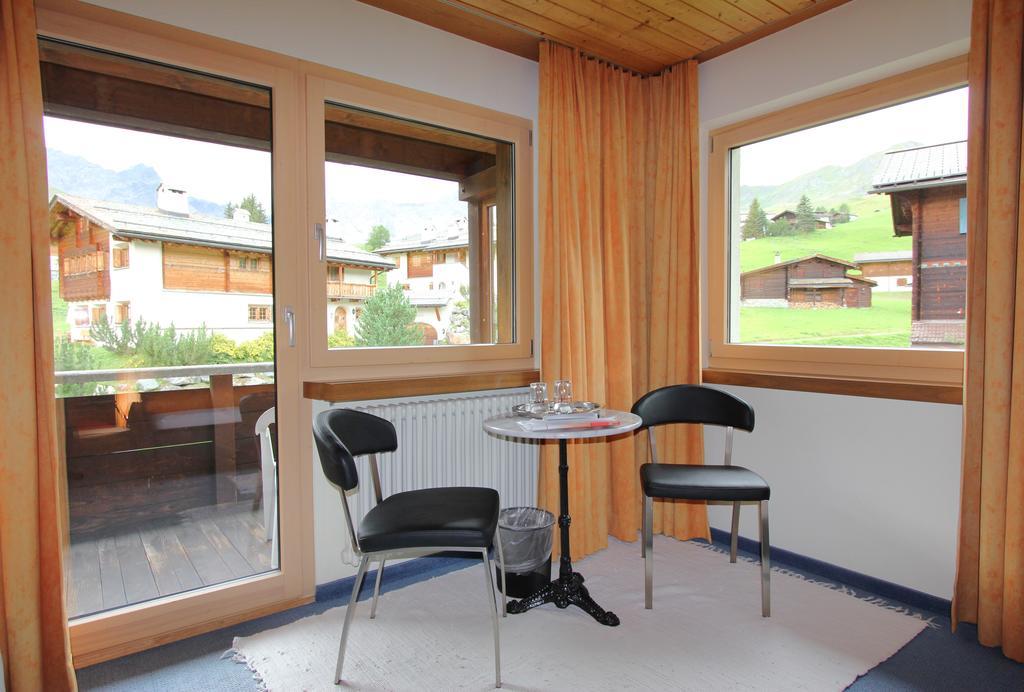 Pension Mezzaprada Arosa Habitación foto