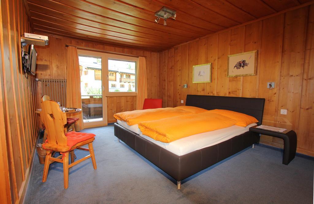Pension Mezzaprada Arosa Habitación foto