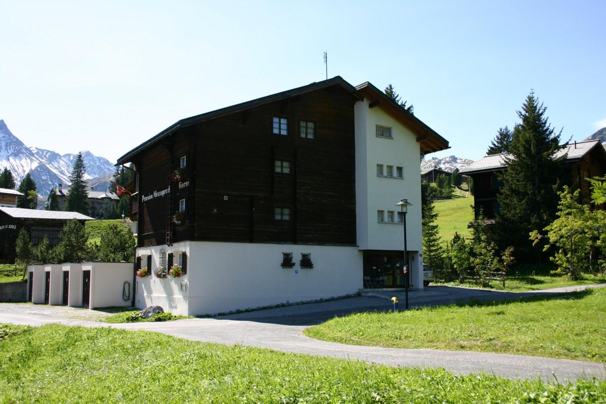 Pension Mezzaprada Arosa Exterior foto